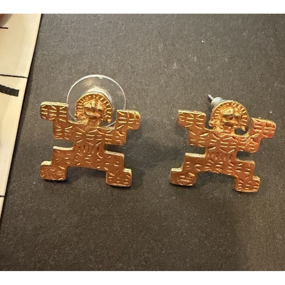 Vintage Tribal Figure Gold Tone Stud Earrings Southwest Aztec Style